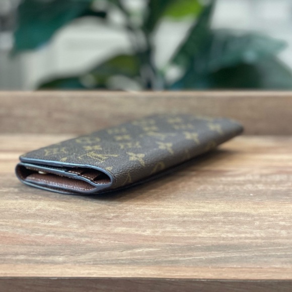 Authentic Louis Vuitton Monogram Portefeuille Emilie Wallet on Chain - Picture 5 of 13